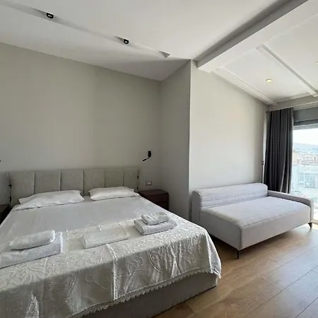 公寓 Penthouse With Jackuzy Sarandë