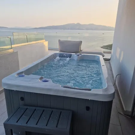 公寓 Penthouse With Jackuzy Sarandë