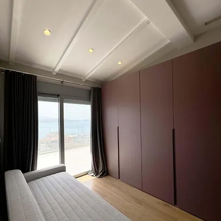 Penthouse With Jackuzy