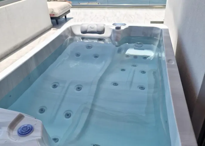 Penthouse With Jackuzy *