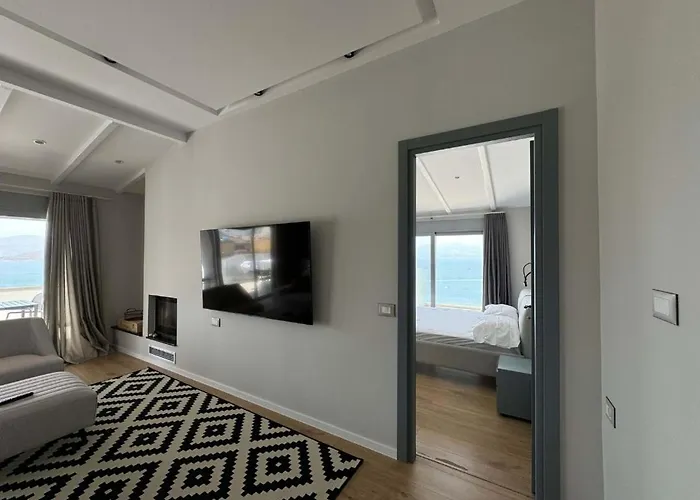 Penthouse With Jackuzy شقة