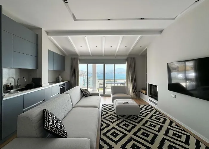 شقة Penthouse With Jackuzy